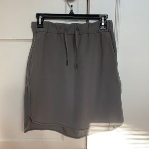 Lulu Lemon On the Fly Skirt